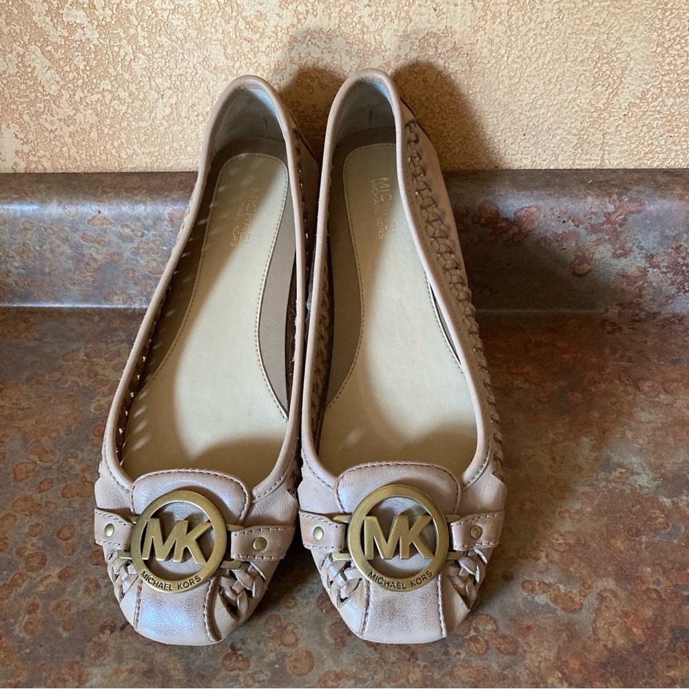 Michael Michael Kors Size 6.5 burnished tan leather slip on moccasins - Picture 2 of 12